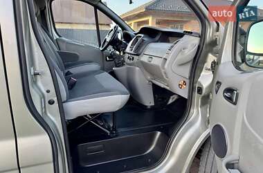 Минивэн Opel Vivaro 2013 в 