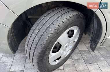 Минивэн Opel Vivaro 2013 в 