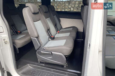 Минивэн Opel Vivaro 2019 в 