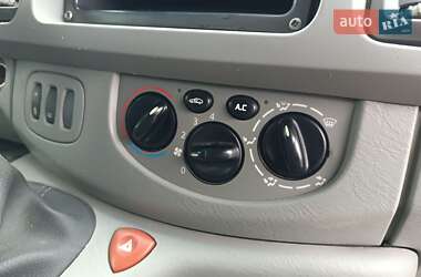 Мінівен Opel Vivaro 2007 в 