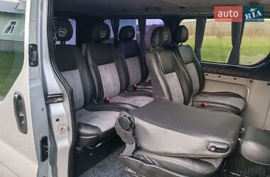 Минивэн Opel Vivaro 2009 в 
