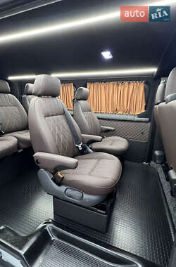 Минивэн Opel Vivaro 2019 в 