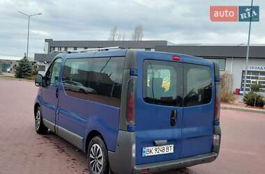 Минивэн Opel Vivaro 2003 в 