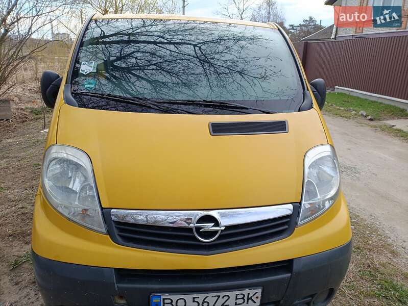 Минивэн Opel Vivaro 2009 в Бердичеве