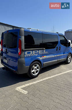 Минивэн Opel Vivaro 2008 в 