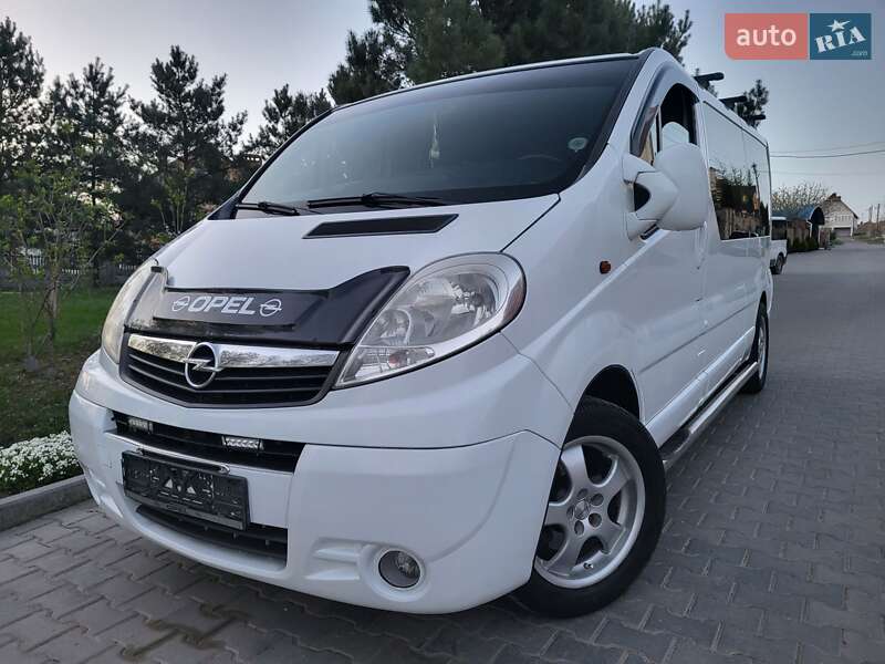 Минивэн Opel Vivaro 2007 в Хмельницком
