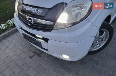 Минивэн Opel Vivaro 2007 в 