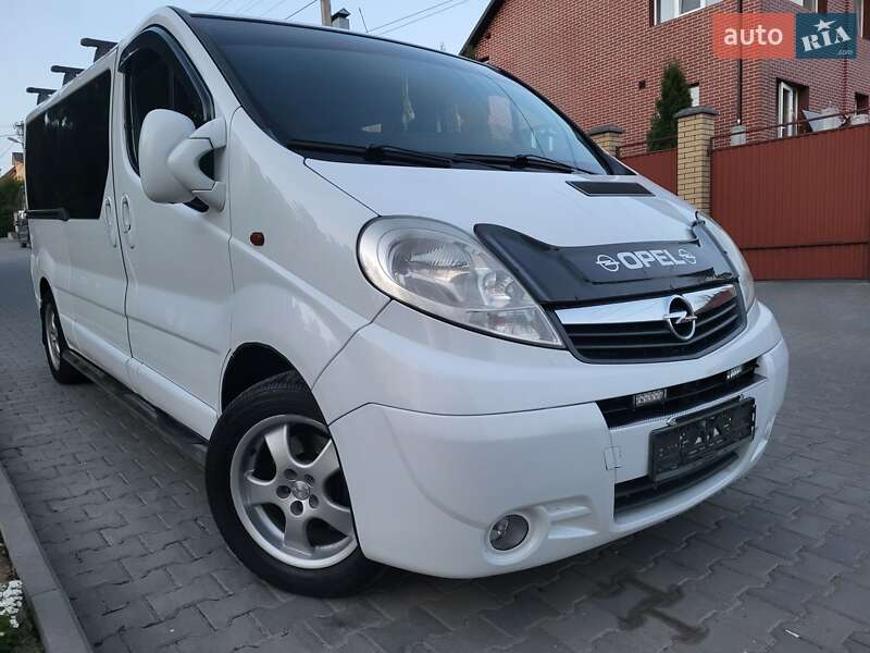 Минивэн Opel Vivaro 2007 в Хмельницком
