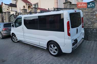Минивэн Opel Vivaro 2007 в 