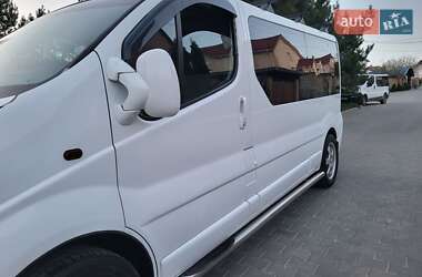 Минивэн Opel Vivaro 2007 в 