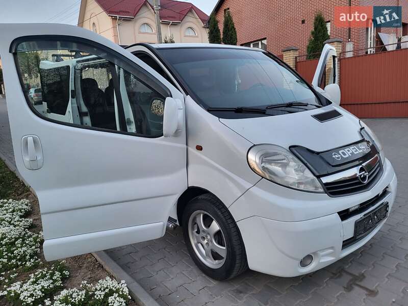 Минивэн Opel Vivaro 2007 в Хмельницком