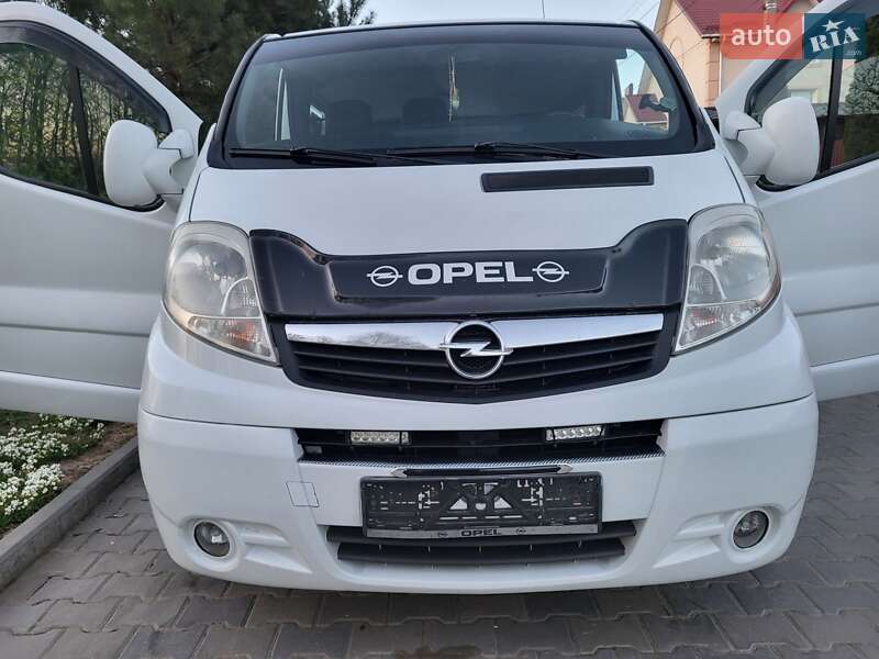 Минивэн Opel Vivaro 2007 в Хмельницком
