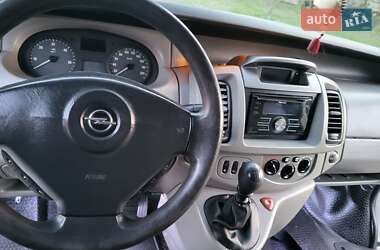 Минивэн Opel Vivaro 2007 в 