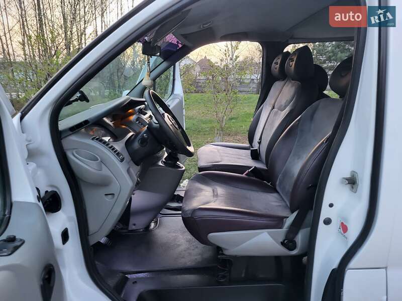 Минивэн Opel Vivaro 2007 в Хмельницком