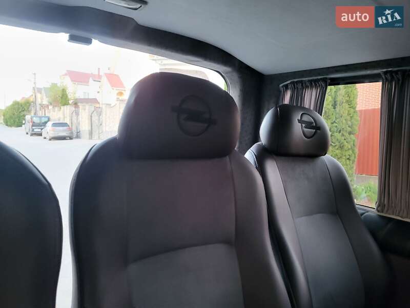 Минивэн Opel Vivaro 2007 в Хмельницком