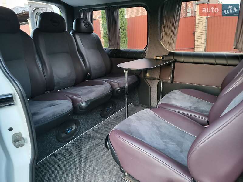 Минивэн Opel Vivaro 2007 в Хмельницком