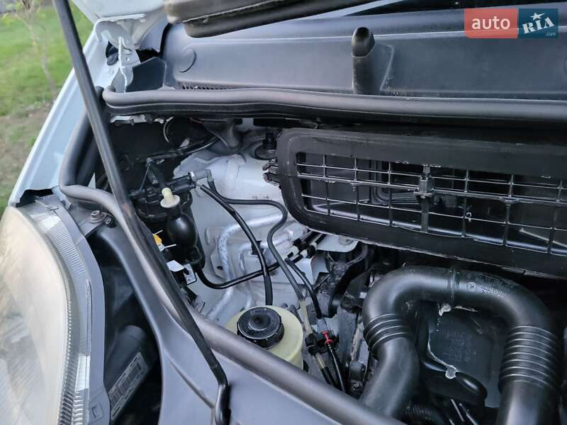 Минивэн Opel Vivaro 2007 в Хмельницком