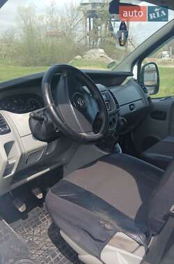 Минивэн Opel Vivaro 2001 в 