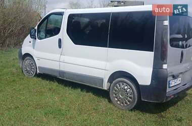 Минивэн Opel Vivaro 2001 в 