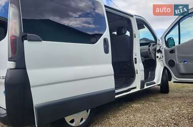 Минивэн Opel Vivaro 2005 в 
