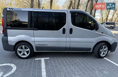 Минивэн Opel Vivaro 2007 в 