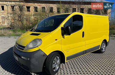 Грузовой фургон Opel Vivaro 2002 в 