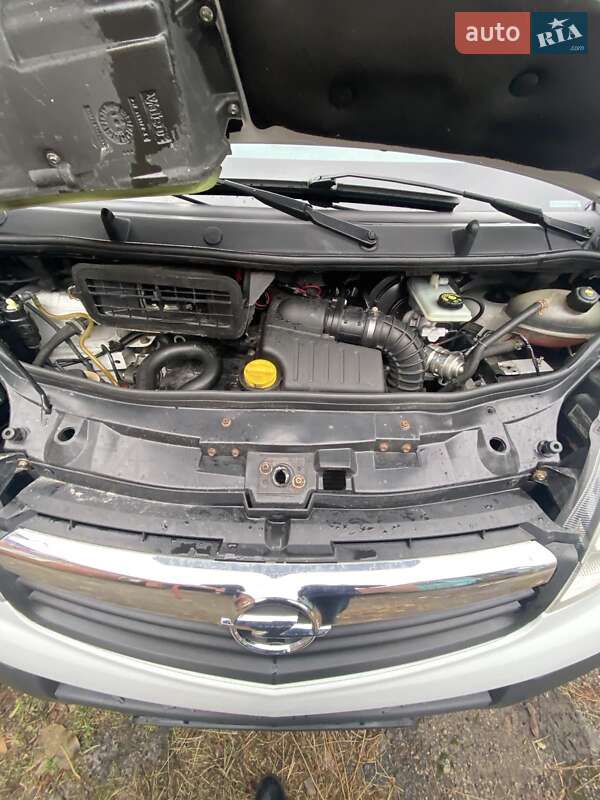 Минивэн Opel Vivaro 2014 в Харькове