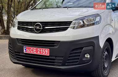 Минивэн Opel Vivaro 2021 в 