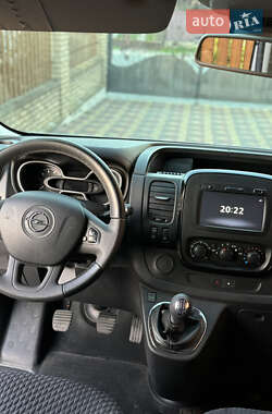 Минивэн Opel Vivaro 2019 в 