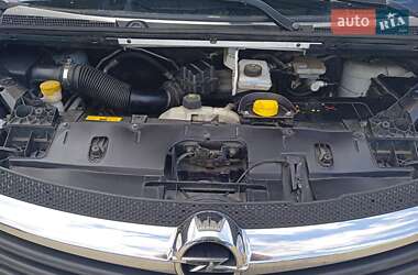 Грузовой фургон Opel Vivaro 2017 в 