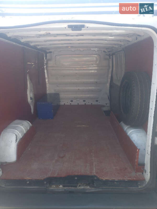 Вантажний фургон Opel Vivaro 2007 в Дніпрі
