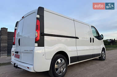 Грузовой фургон Opel Vivaro 2014 в 