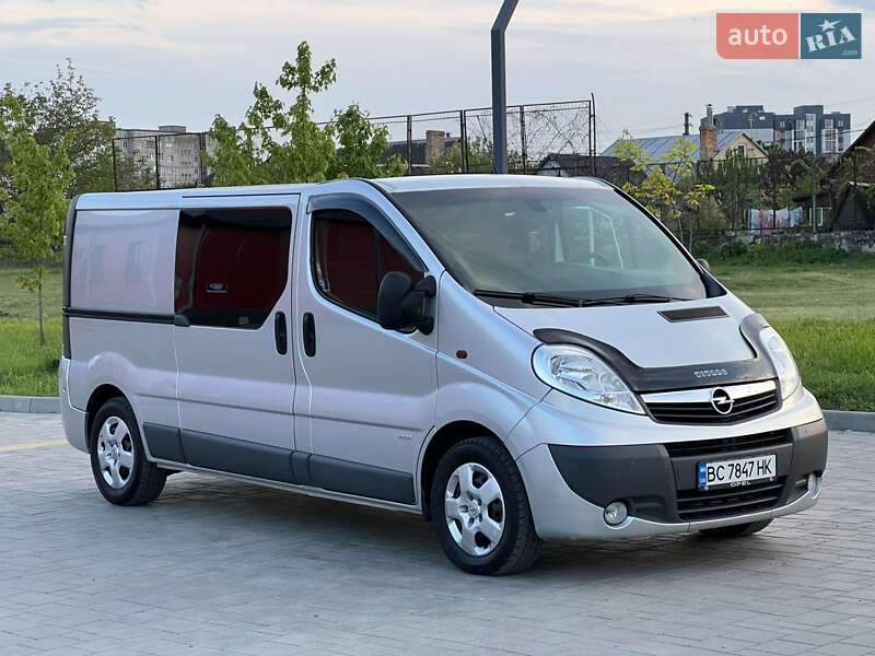 Минивэн Opel Vivaro 2012 в Здолбунове