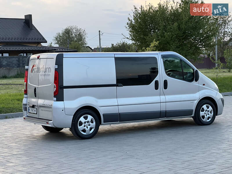 Минивэн Opel Vivaro 2012 в Здолбунове