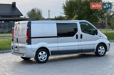 Мінівен Opel Vivaro 2012 в 