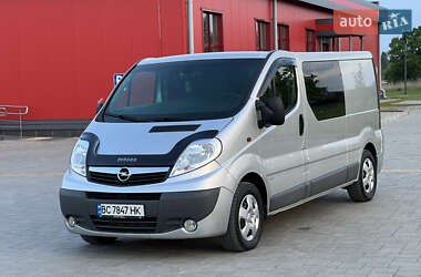 Мінівен Opel Vivaro 2012 в 