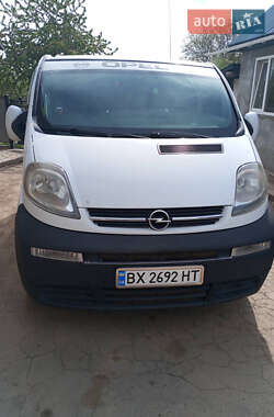 Минивэн Opel Vivaro 2003 в Виньковцах