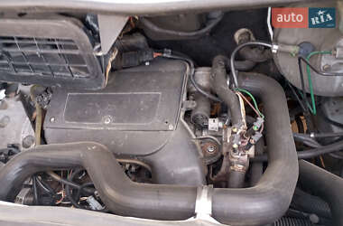 Минивэн Opel Vivaro 2003 в 