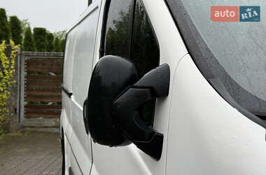 Грузовой фургон Opel Vivaro 2004 в 