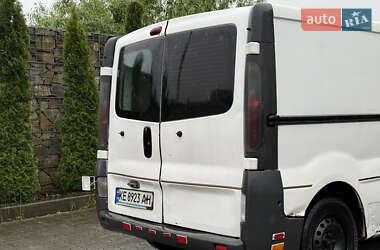Грузовой фургон Opel Vivaro 2004 в 