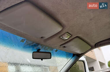 Грузовой фургон Opel Vivaro 2004 в 