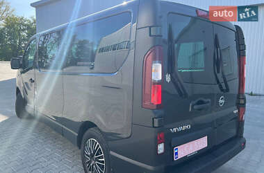 Мінівен Opel Vivaro 2015 в 
