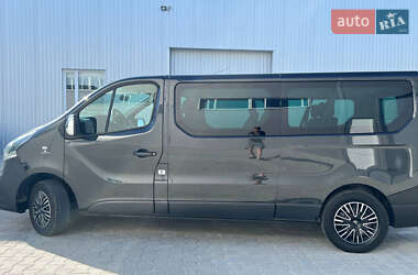 Мінівен Opel Vivaro 2015 в 