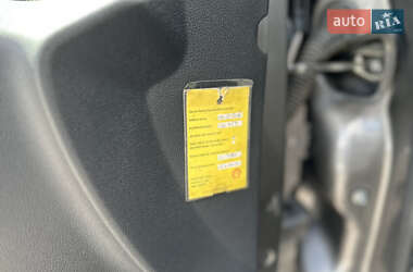 Мінівен Opel Vivaro 2015 в 