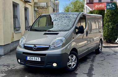 Вантажний фургон Opel Vivaro 2014 в 
