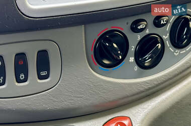 Вантажний фургон Opel Vivaro 2014 в 