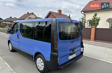 Минивэн Opel Vivaro 2004 в 