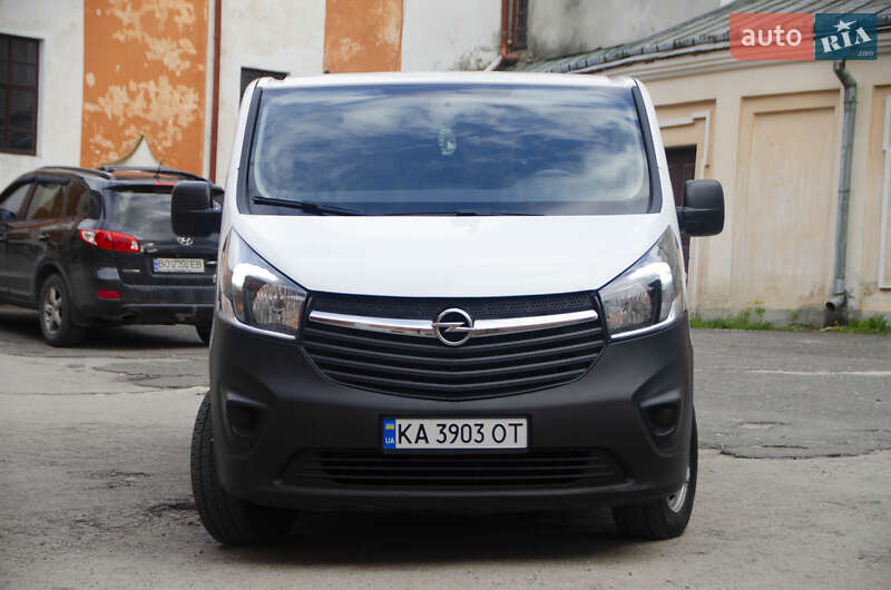 Минивэн Opel Vivaro 2017 в Кременце