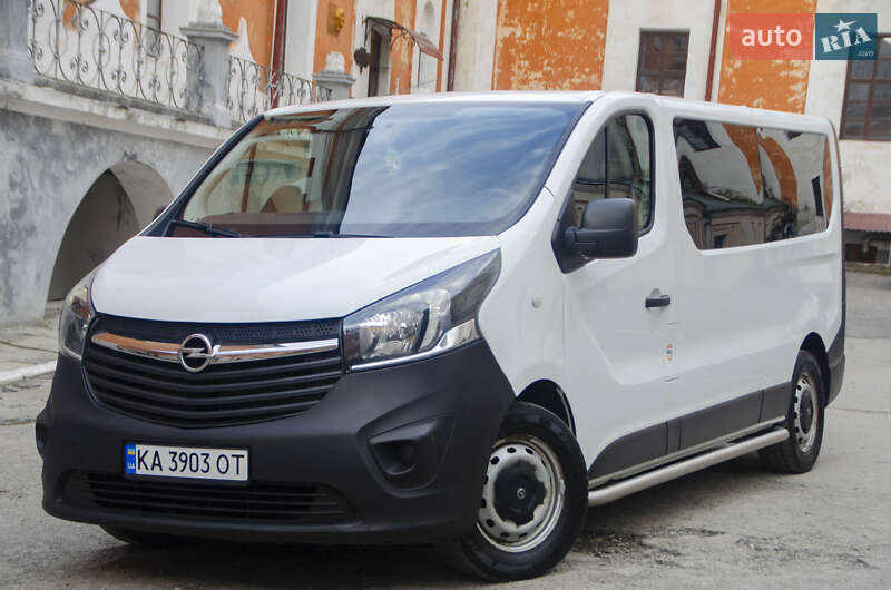 Минивэн Opel Vivaro 2017 в Кременце
