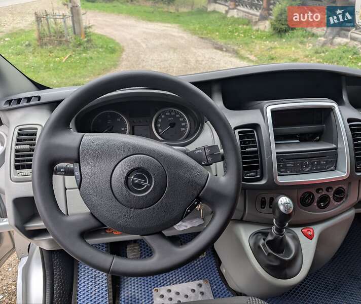 Мінівен Opel Vivaro 2012 в Яремчі фото 27 Мінівен Opel Vivaro 2012 в Яремчі